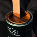 Rubio woodcream application stirring print 006